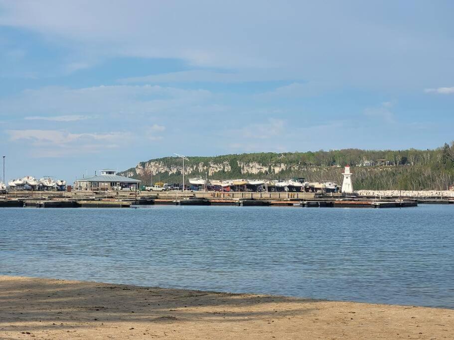 Family Friendly Cottage ☆Walking Distance To Beach Lion's Head Exterior foto